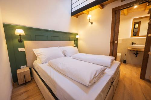 Slow Living Rooms 36