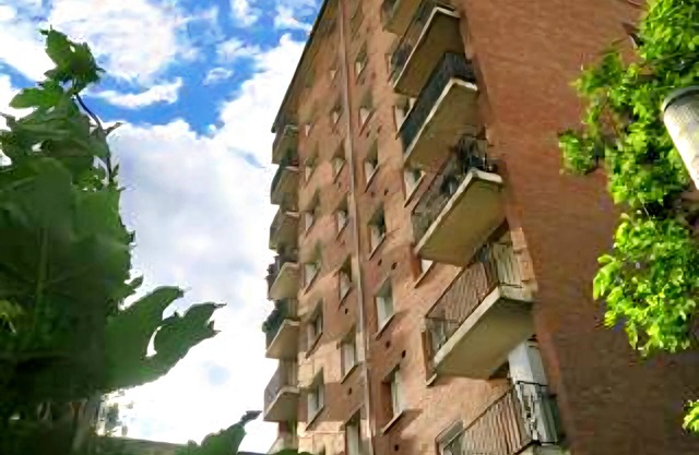 Small village ambiance apartment 1km to Paris