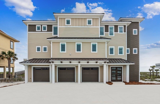 Snowbirds Welcome! Brand-New Gulf Front Beauty – 6BR | 6.5BA | Sleeps 14!