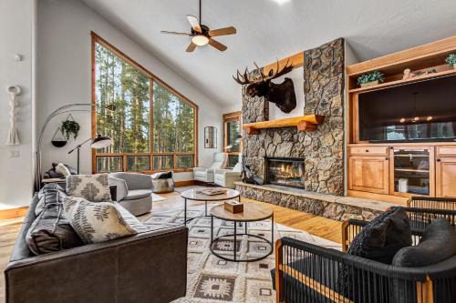 Snowflake Chalet 72 by Great Western Lodging