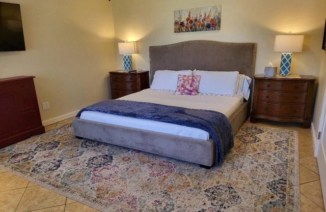 SoCal Home Centrally Located for Travel and Entertainment