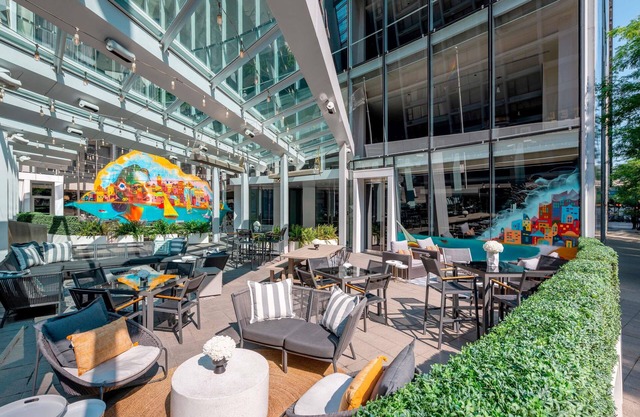 Sofitel Chicago Magnificent Mile