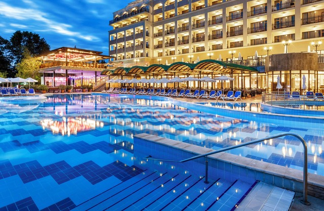 Sol Nessebar Palace - All Inclusive