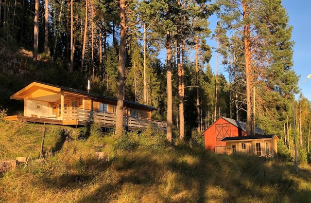 Solbacken Cottage and Lodge