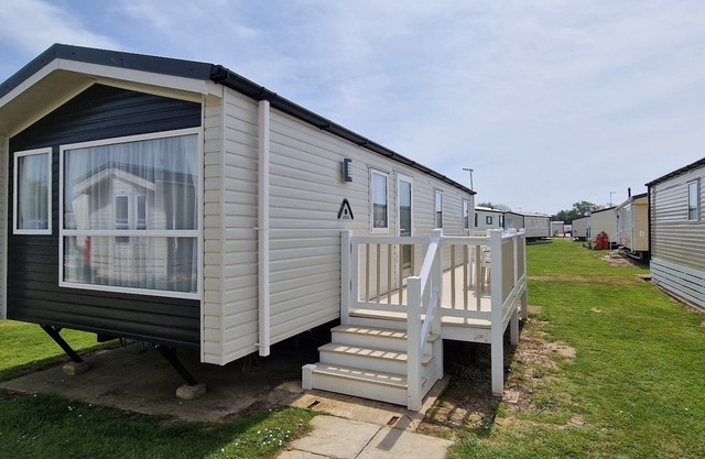 Somewhere to Escape - Oasis (D/F)