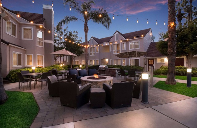 Sonesta ES Suites Huntington Beach Fountain Valley