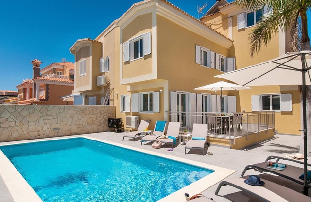 Sonnenland Curie by VillaGranCanaria