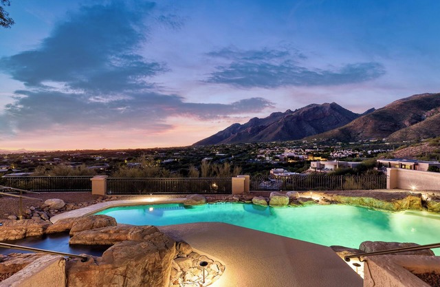 Sonoran Sunset:Breathtaking Views/Heated Pool + Spa
