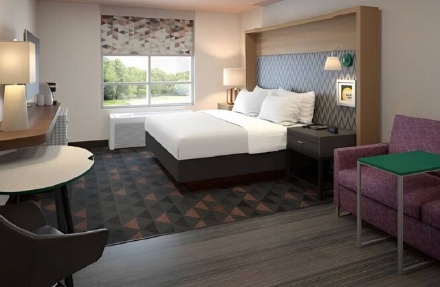 Sophisticated & Equipped Room for Staycation