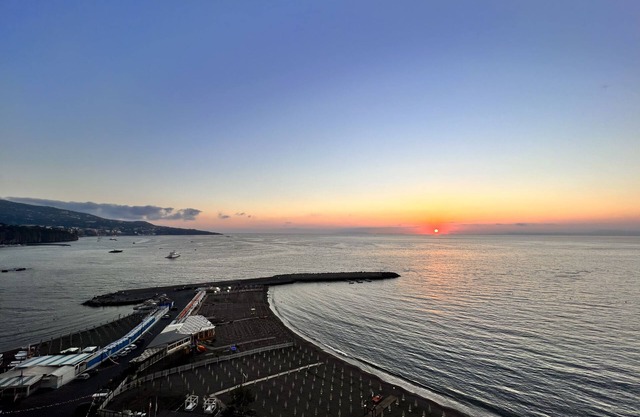 Sorrento Sunset Home