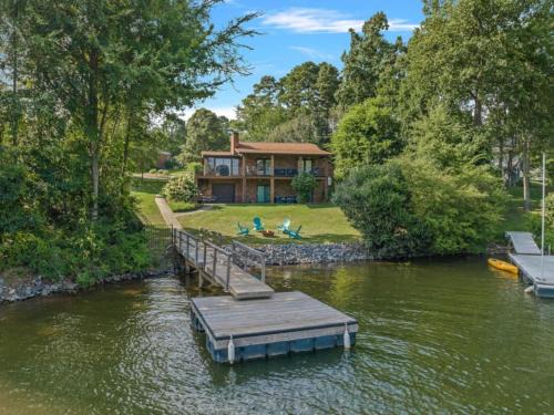 Southern Breeze on Lake Norman