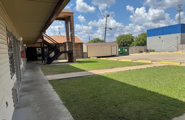 Southern Comfort Motel