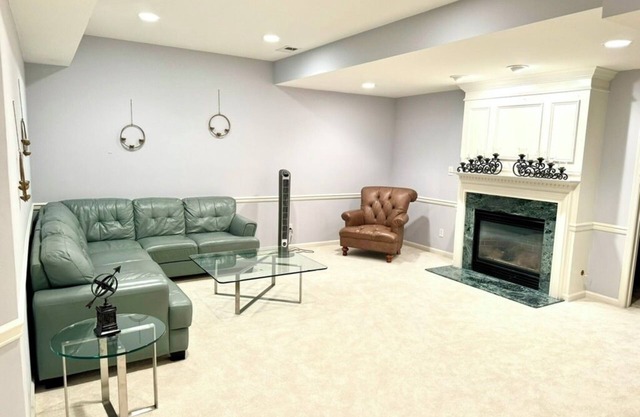 Spacious 2-bedroom basement apartment in East Brunswick with Movie Theatre