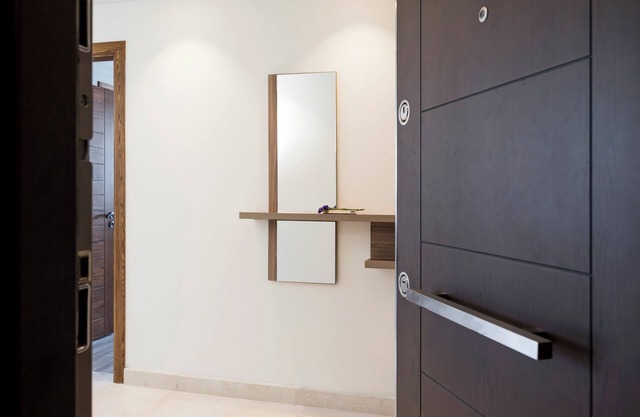 Spacious 3-bedroom apartment with AC, WiFi in fantastic Bayrut