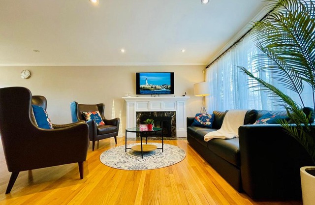 Spacious 3 bedroom home with parking