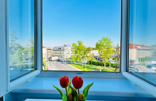 Spacious 3BR Apartment Near Kaufpark Alterlaa