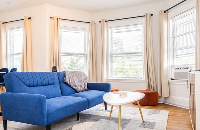 Spacious 3BR Family Flat — Near Encore, Downtown Boston & Assembly Row