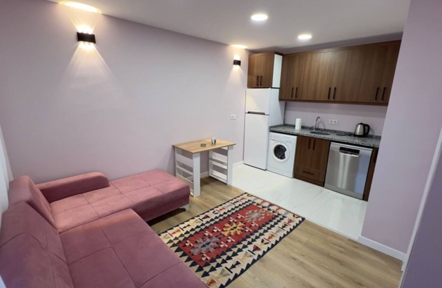 Spacious 4-bedroom villa in gorgeous Ankara with AC, WiFi