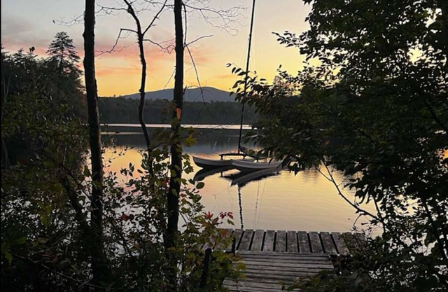 Spacious 5-bedroom beautiful water view home with private boat dock!