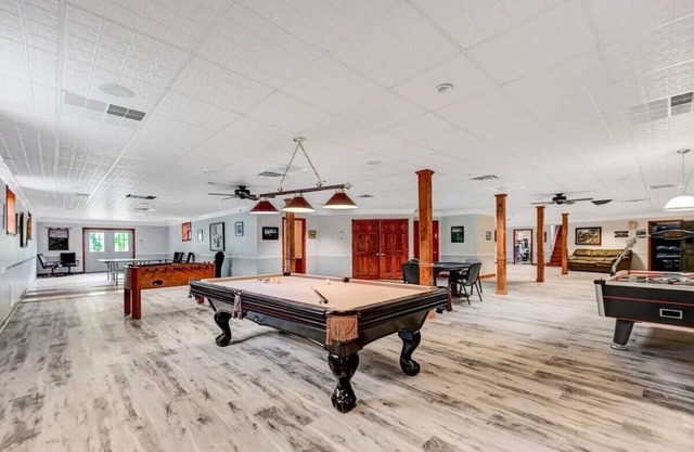 Spacious 5-bedroom house with WiFi and AC in enchanting Gouldsboro