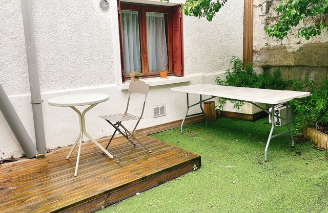 Spacious 5-bedroom house in tranquil 15’ Paris & Orly aéroport with WiFi