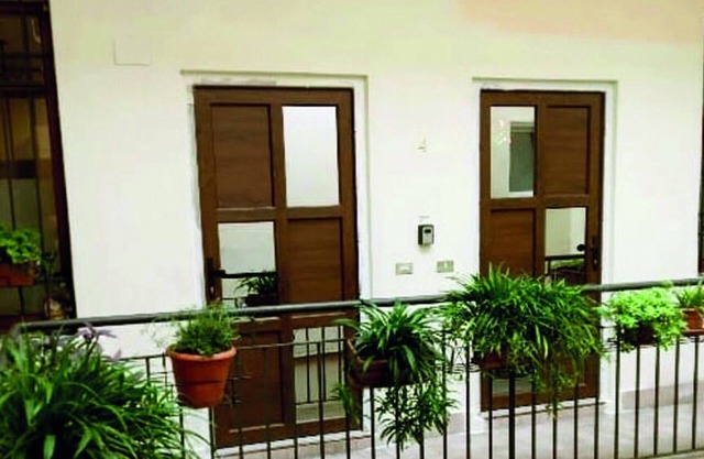 Spacious apartment convenient for visiting the historic center on foot.