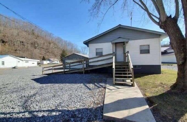Spacious ATV Retreat House