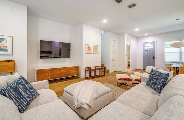 Spacious Austin Home: Near S Congress & Downtown!