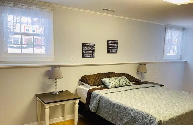 Spacious Berkshire Home - Year Round Retreat.