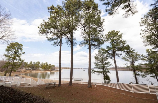 Spacious Condo on Kentucky Lake - Waterfront at Big Bear