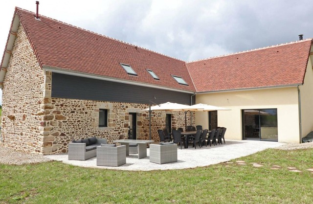Spacious Countryside House with Sauna, Terrace, and Family Activities Near Bagnoles de l'Orne