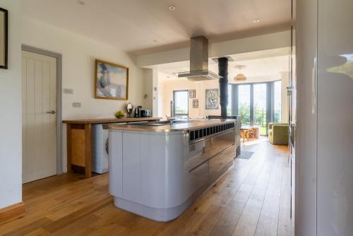 Spacious Countryside Retreat