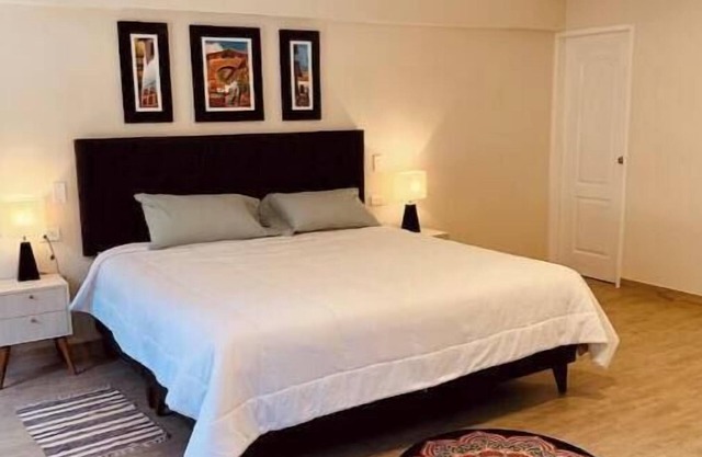 Spacious duplex with 5 bedrooms, garage, terrace