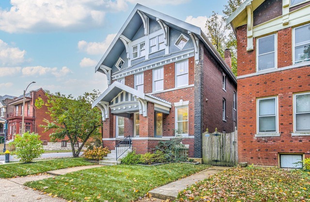 Spacious Family & Friends House Across From Tower Grove Park
