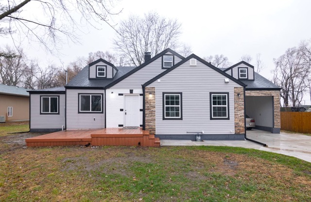 Spacious Family Haven, Renovated & Ideal