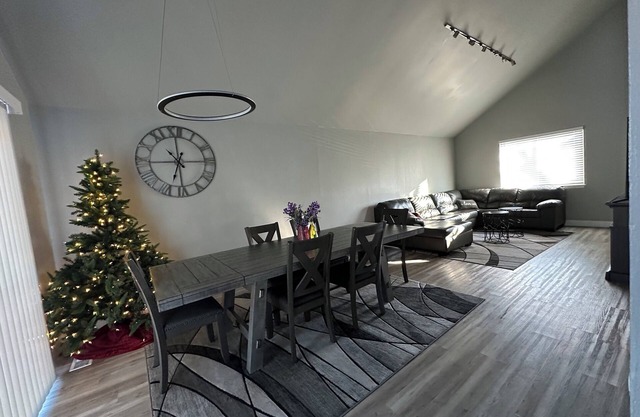 Spacious family retreat with backyard & theater room