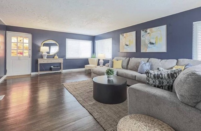 Spacious & Historic Boho Oasis