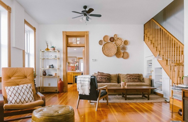 Spacious Historic Townhouse in Frenchtown