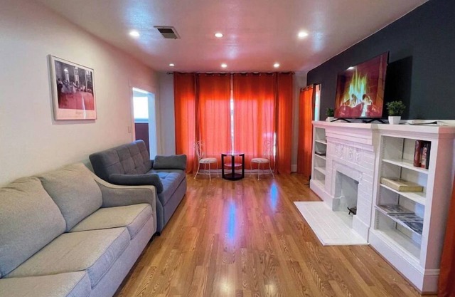 Spacious Home near Downtown San Leandro