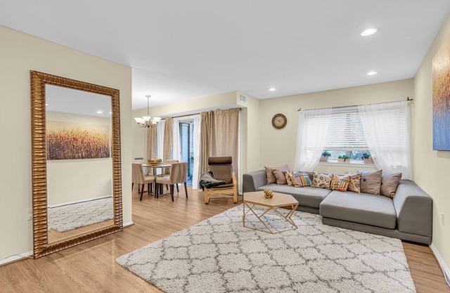 Spacious - King & Queen Beds - NIH - Pike & Rose