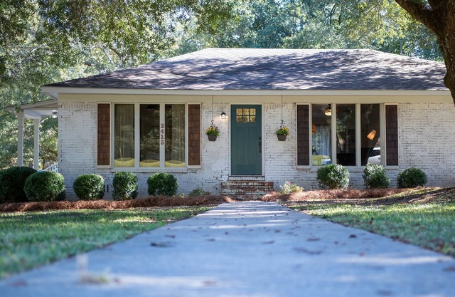 Spacious Laurel Home Near Historic DIstrict