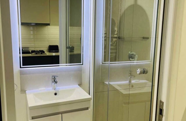 Spacious lodge in brilliant Polokwane with AC, WiFi