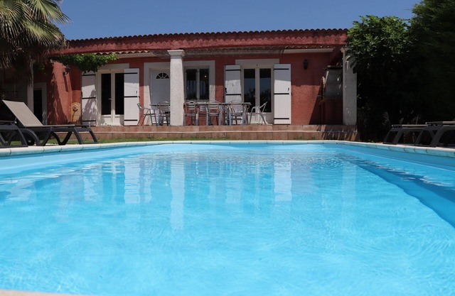 Spacious, modern villa + heated, not overlooked swimming pool