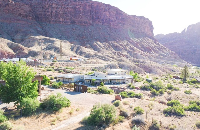 Spacious Moab Villa With Red Cliff Views