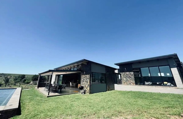 Spacious modern farmhouse on 16 hectaresnn