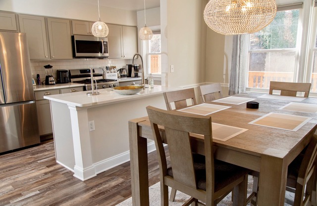 Spacious, Peaceful Baltimore Townhome with Dedicated Workspace