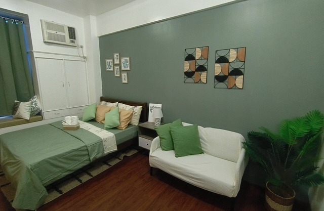 Spacious 1BR Haven- Entrata Alabang-Prime Location