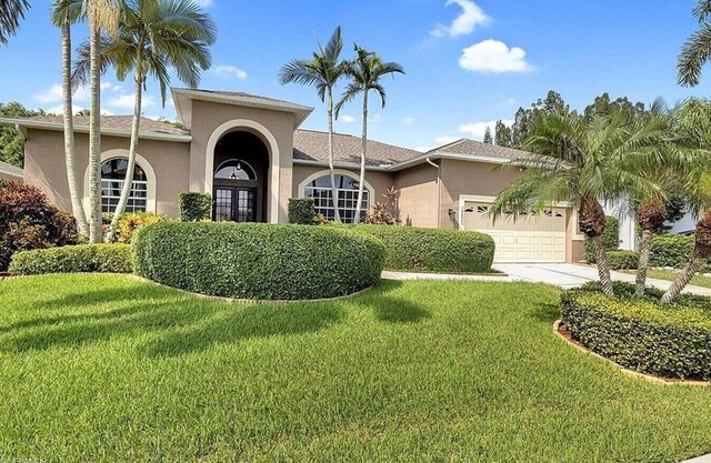 Spacious private pool home, close to beaches, with many upgrades!