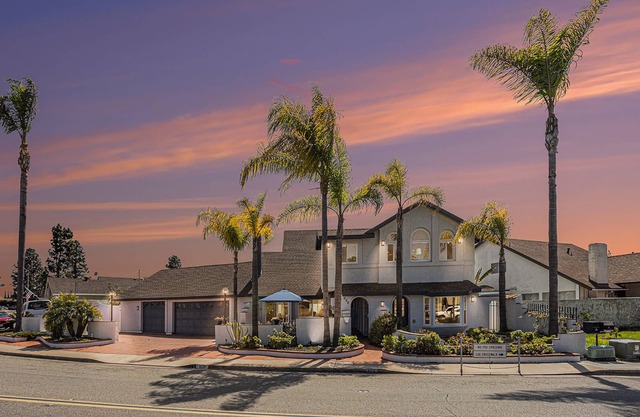 Spacious Retreat with Saltwater Pool & Hot Tub