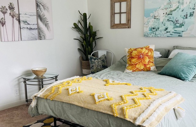 Spacious Studio in the heart of Gardena.